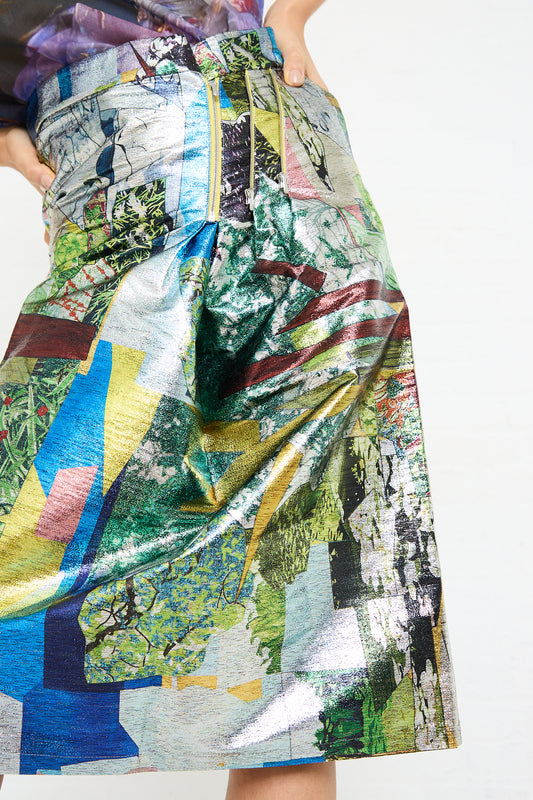 Person showcasing a Bless brand No. 77 SMLXL Skirt in Lurex Multicolor.