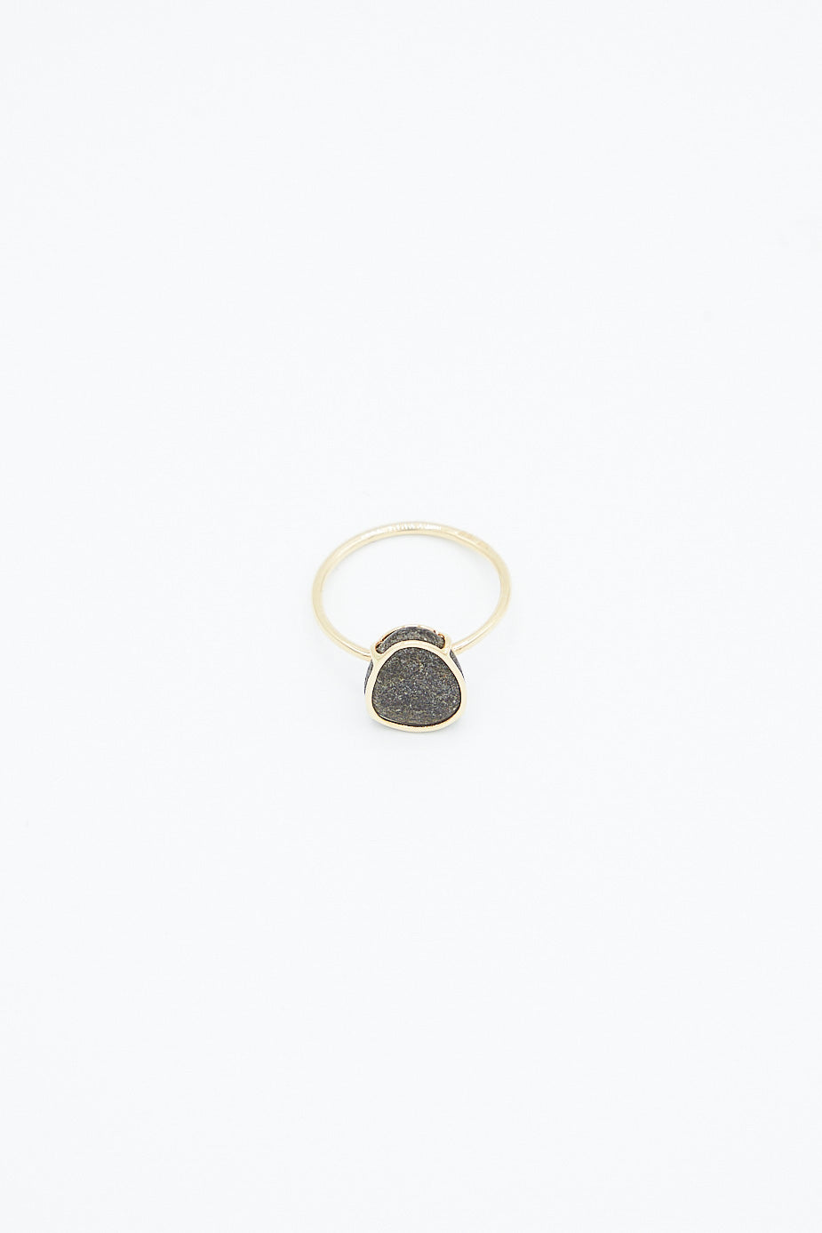 Handmade 14K Floating Ring in Island Stone with a black druzy stone featuring Block Island stone and 14k gold, by Mary MacGill. Front view.