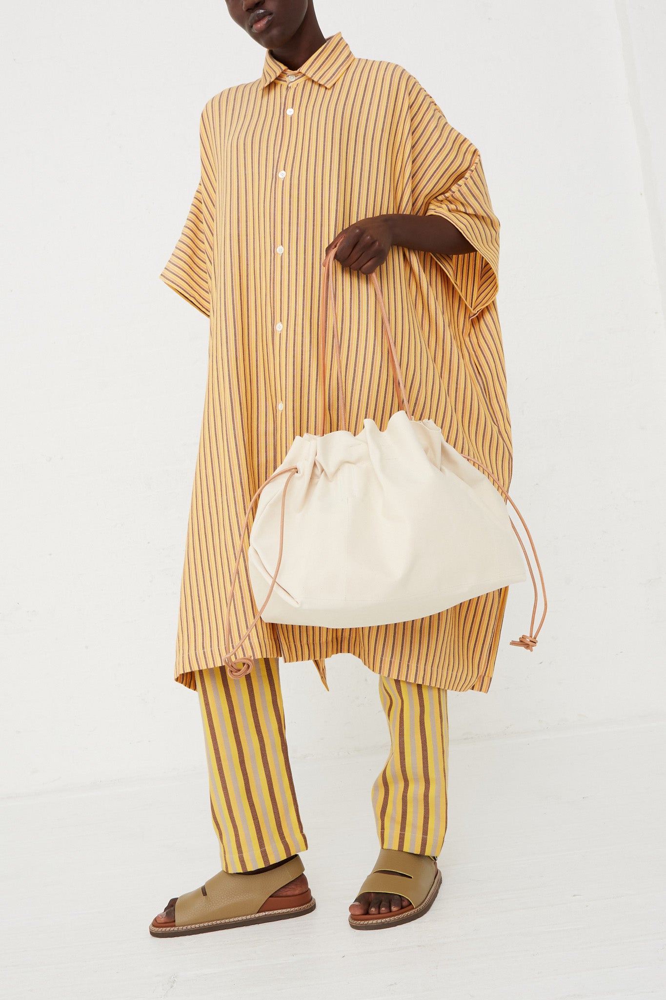 Amiacalva - Scarecrow Tote in White 