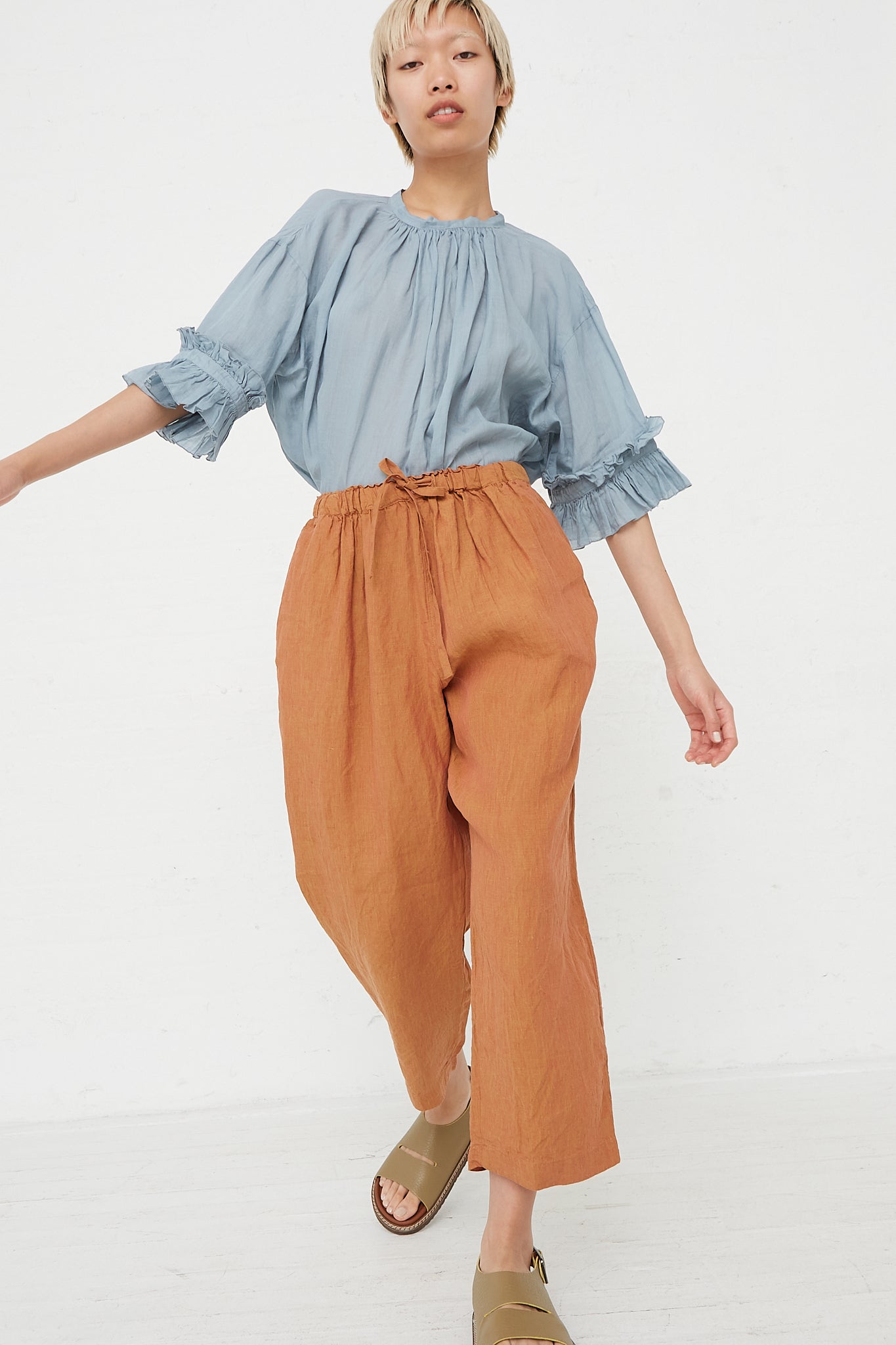 nest Robe - Hemp Yarn Dyed Easy Fit Pant in Brick front detail