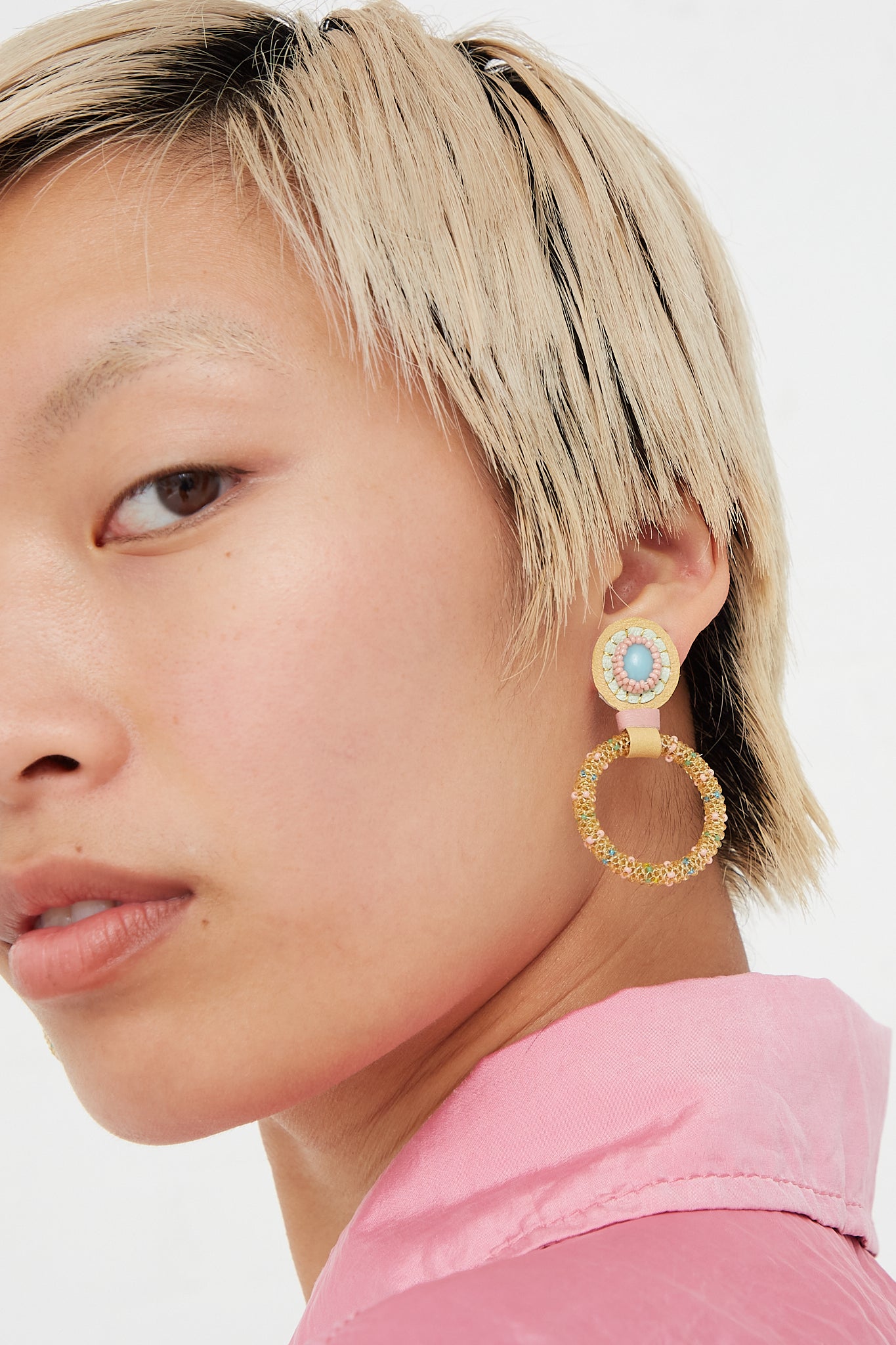 Robin Mollicone - Small Beaded Hoop Earrings in Amazonite detail view