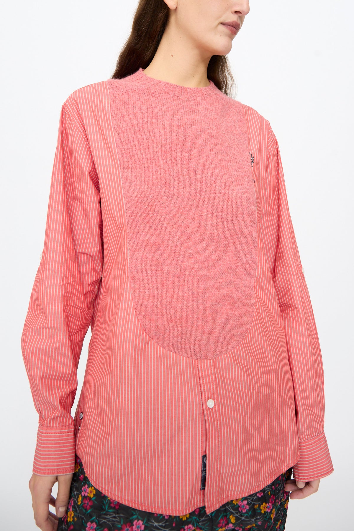 Bless No. 68 Frontinsertpullover in Unique II, a red and white striped poplin pullover featuring a long-sleeved silhouette with a large, solid-colored knit panel on the front.