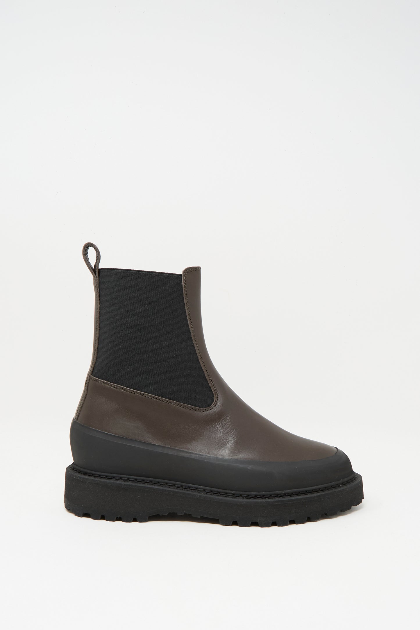 The Chelsea Dolomite in Chocolate by Le Monde Beryl features chocolate leather, black elastic side panels, and a chunky black platform sole, shown against a white background.