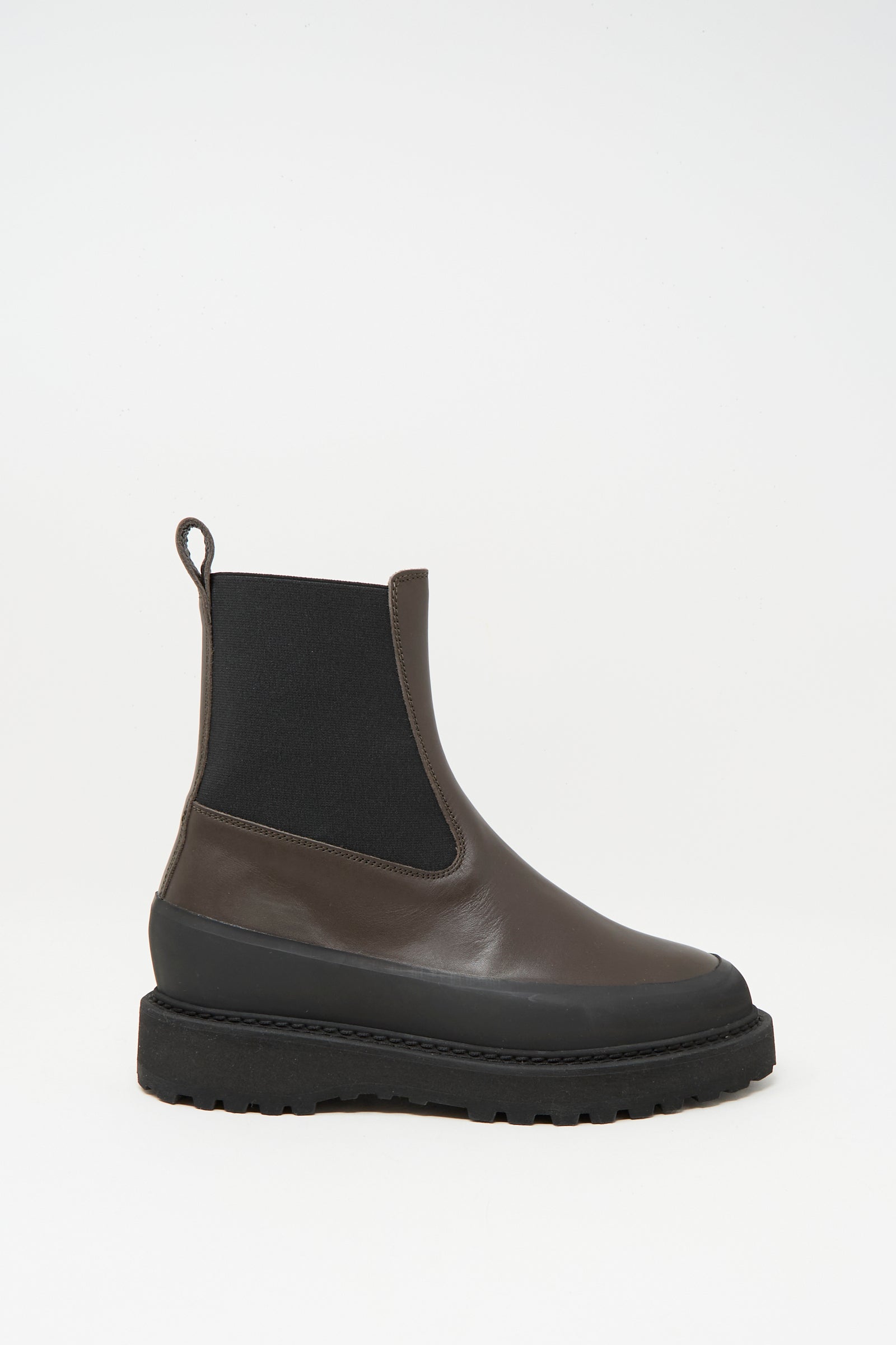 The Chelsea Dolomite in Chocolate by Le Monde Beryl features chocolate leather, black elastic side panels, and a chunky black platform sole, shown against a white background.