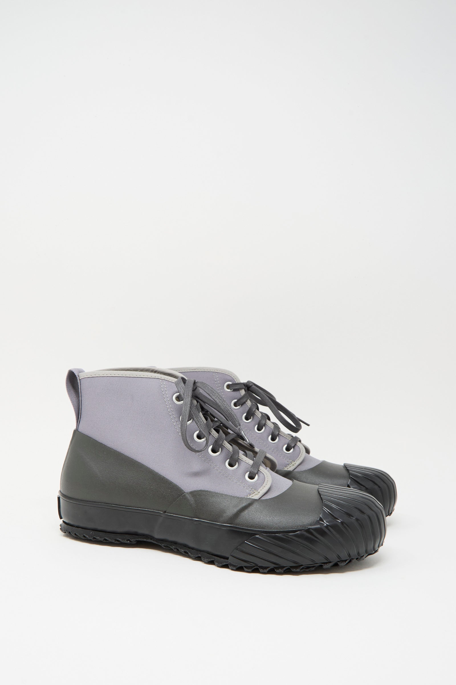 The Moonstar Alweather RF Sneaker in Ash is a pair of gray women's canvas lace-up sneakers featuring black rubber soles and toe caps, shown on a plain white background.