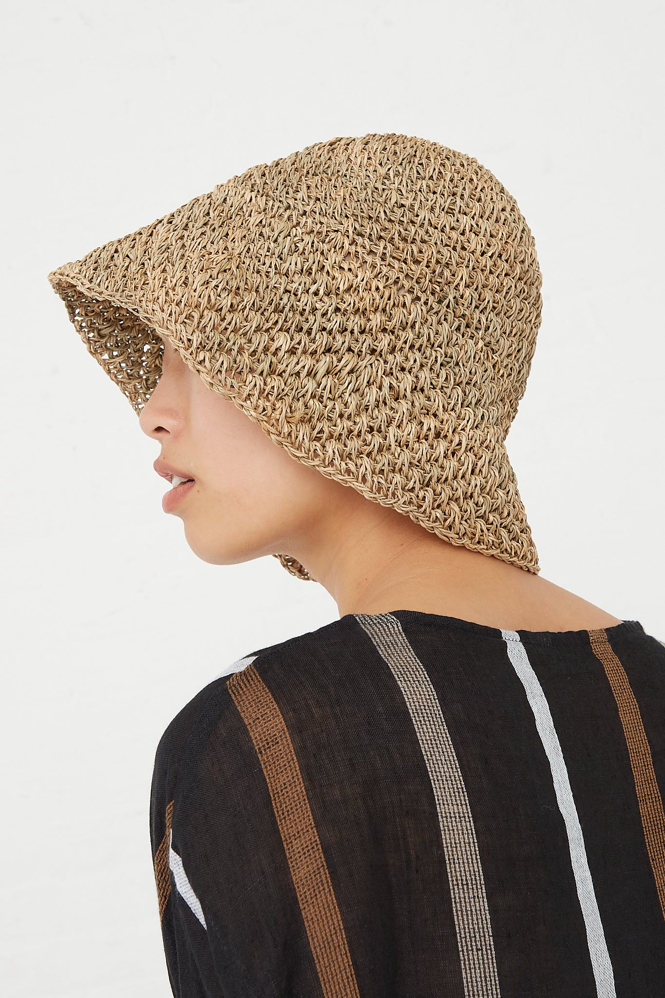 Clyde - Opia Hat in Seagrass side view