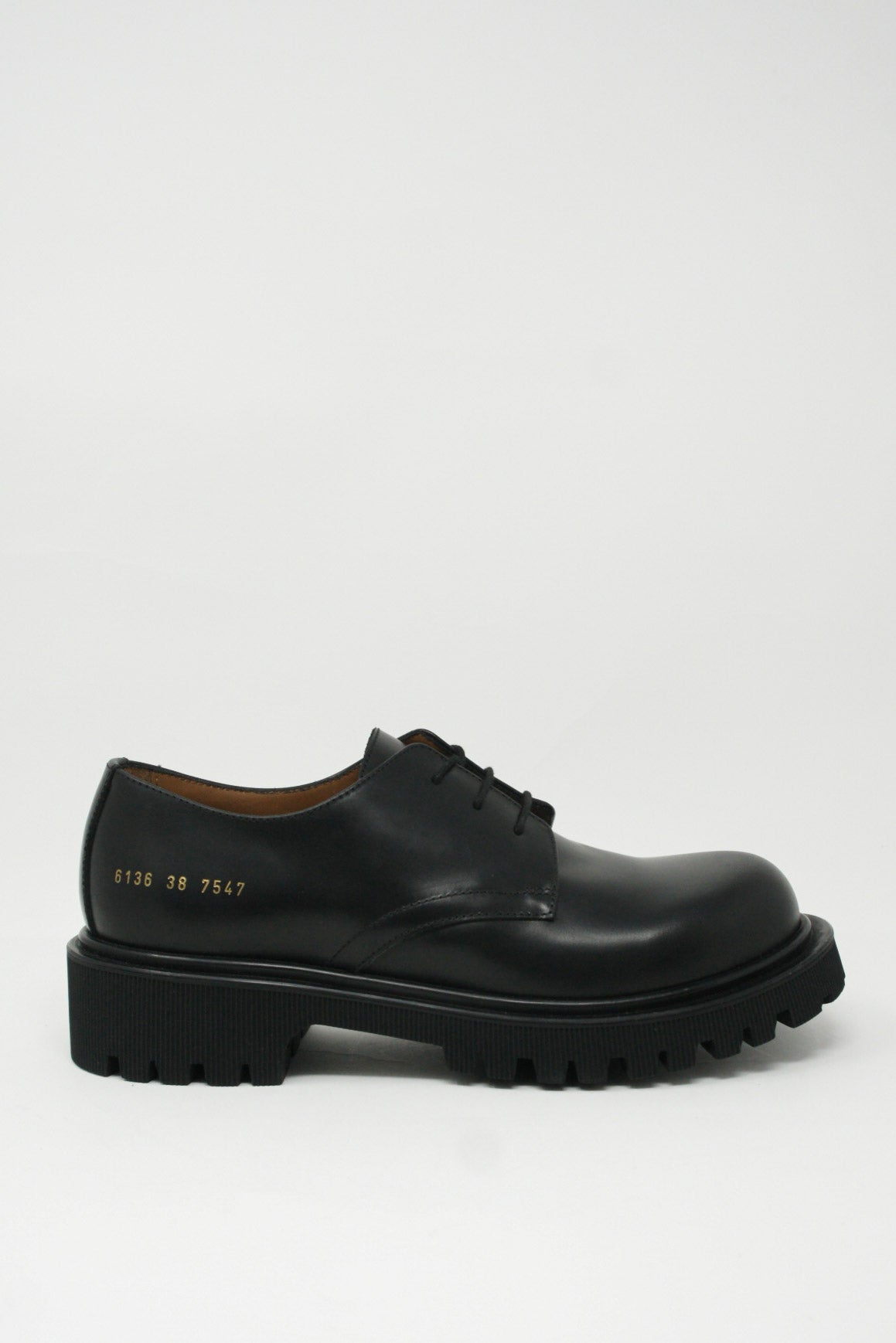 Derby Article Shoe 6136 in Black