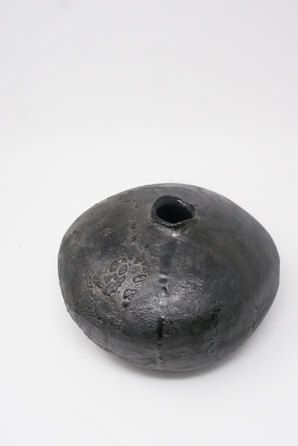 MONDAYS - New Moon Vase in Black Glaze on Stoneware mouth opening detail 