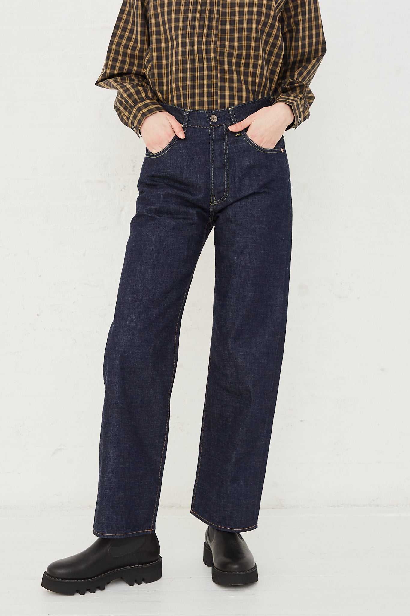 CHIMALA Selvedge Denim Straight Cut in Rinse - Oroboro Store | Front view and full length. Model's hands in front pockets.
