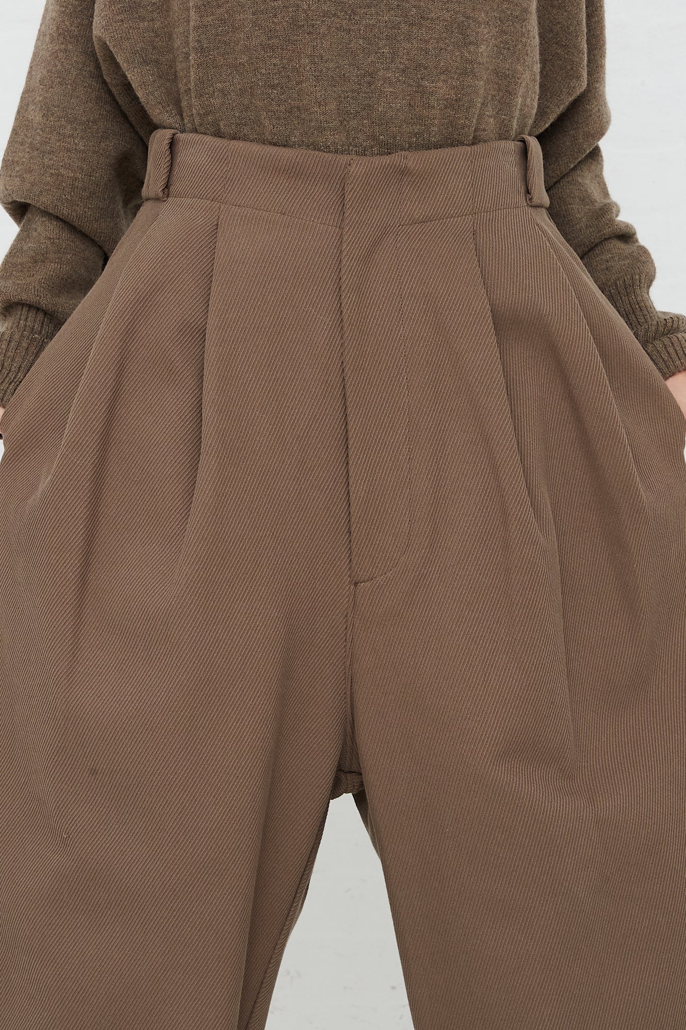 Relaxed Twill Trouser in Cotton by Lauren Manoogian for Oroboro Front Upclose