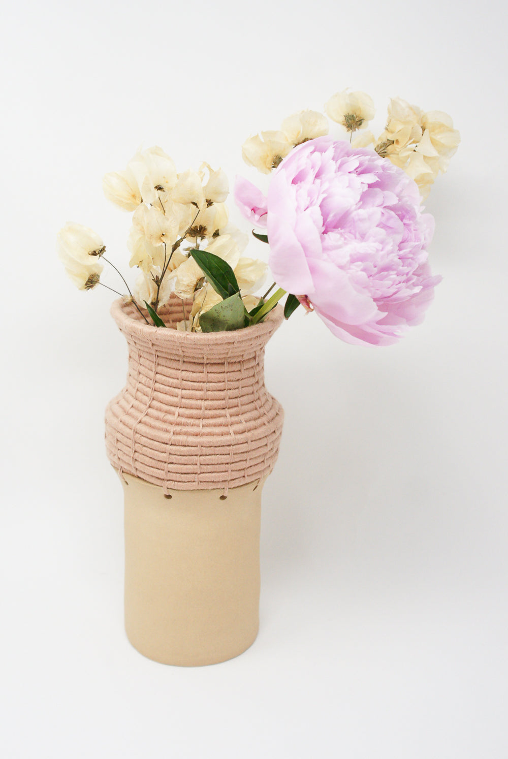 Karen Tinney Vase #731 in Natural/Blush with flowers