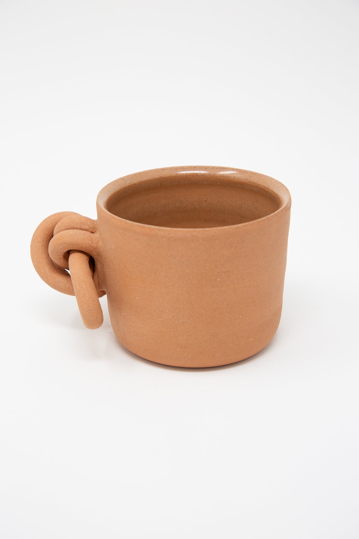 A Lost Quarry Mug in Single Knot with Ends.