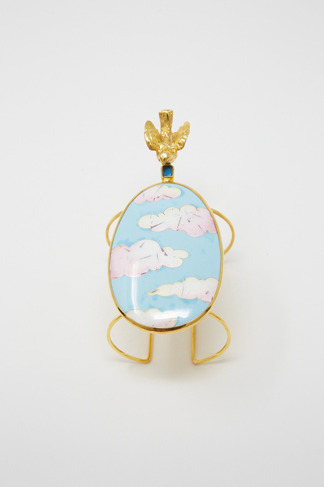 A Sofio Gongli Bracelet in Clouds with Bird.