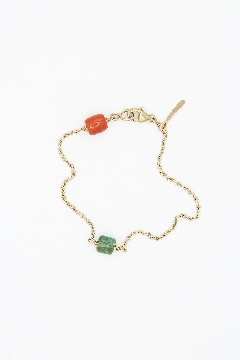 A 14K Stone Chain Bracelet in Green Tourmaline and Coral, featuring a Mary MacGill.
