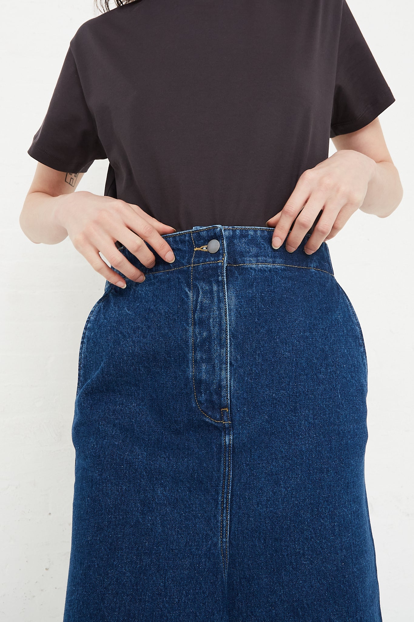 Studio Nicholson Preto Skirt in Indigo Wash front waist detail